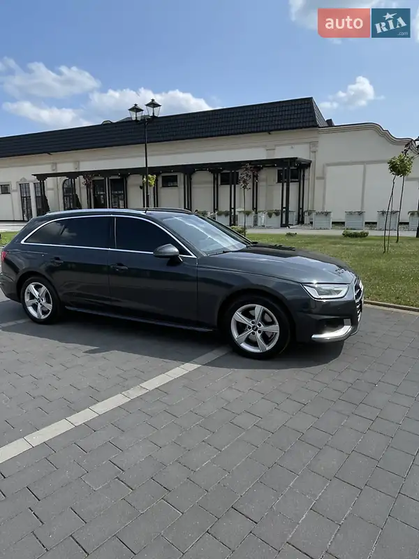 Audi A4
