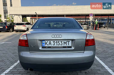 Седан Audi A4 2001 в 