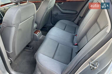 Седан Audi A4 2001 в 