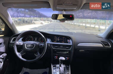 Седан Audi A4 2012 в 