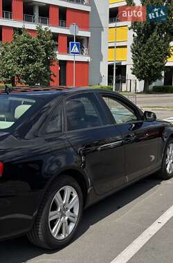 Седан Audi A4 2011 в 