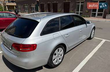 Универсал Audi A4 2013 в 