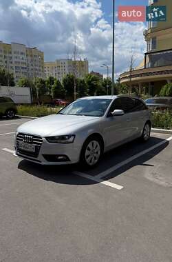 Универсал Audi A4 2013 в 