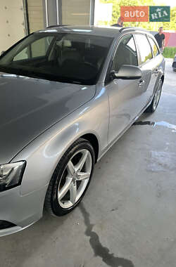 Универсал Audi A4 2014 в 