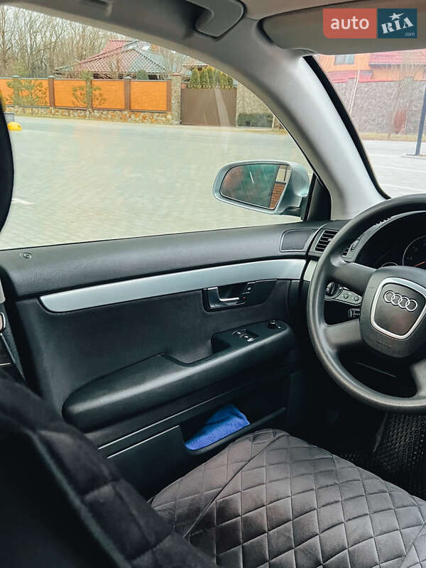 Седан Audi A4 2005 в Виннице