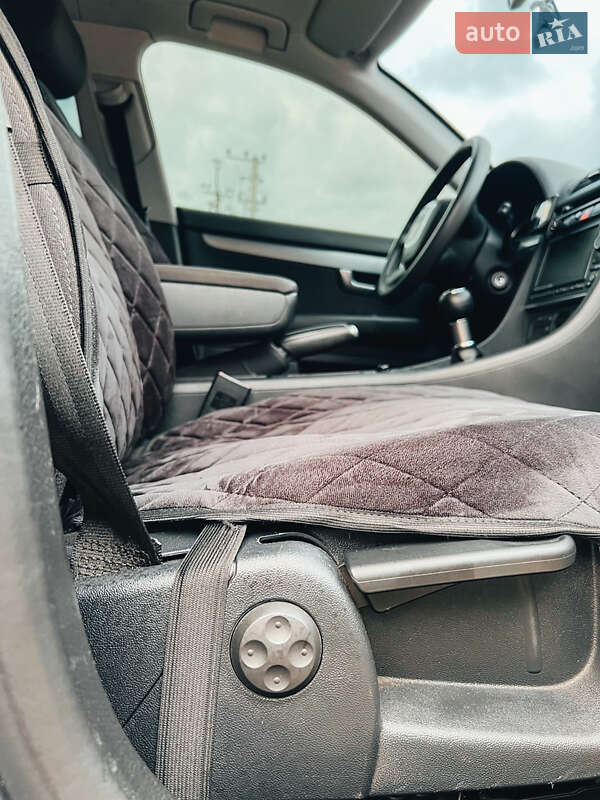 Седан Audi A4 2005 в Виннице