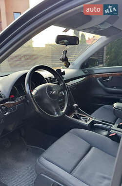 Седан Audi A4 2003 в 