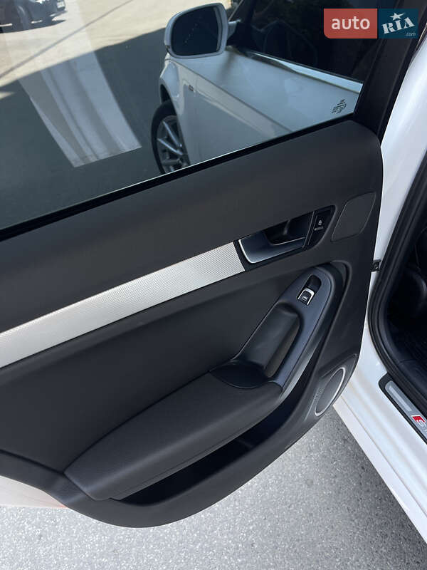 Седан Audi A4 2015 в Мукачево фото 12 Седан Audi A4 2015 в Мукачево