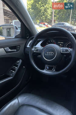 Седан Audi A4 2015 в 