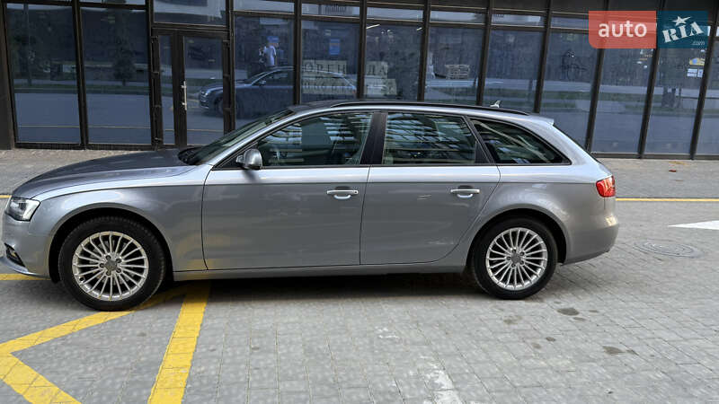 Универсал Audi A4 2015 в Ивано-Франковске