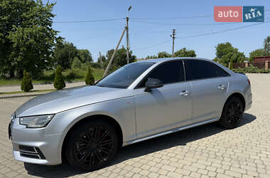 Седан Audi A4 2018 в 