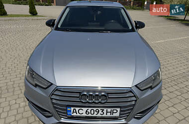 Седан Audi A4 2018 в 