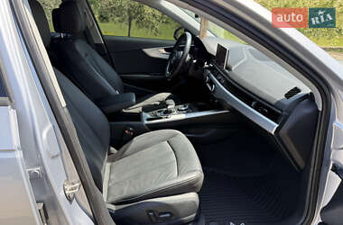 Седан Audi A4 2018 в 