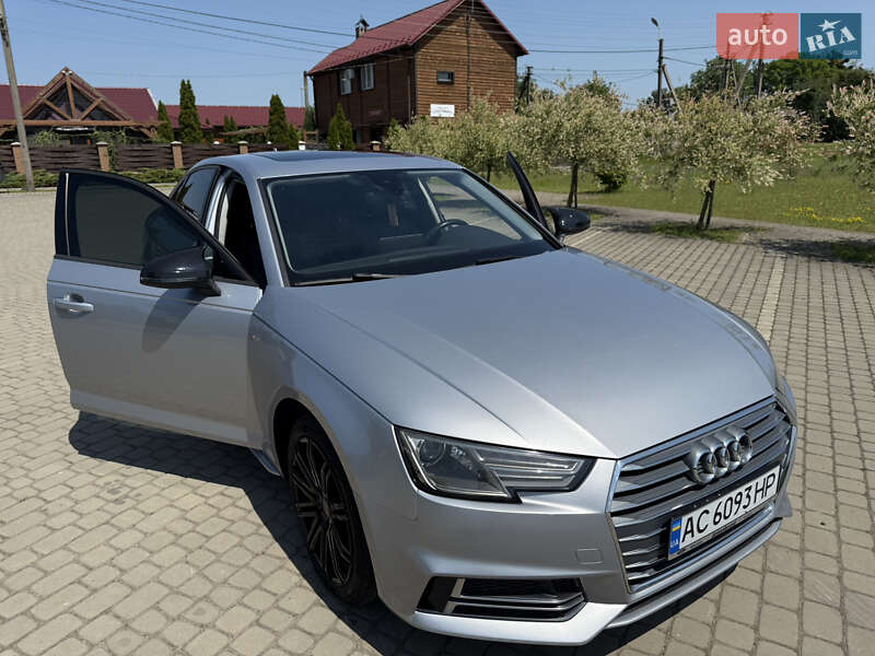 Седан Audi A4 2018 в Луцке