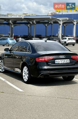 Седан Audi A4 2014 в 