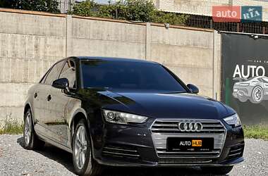 Седан Audi A4 2016 в 