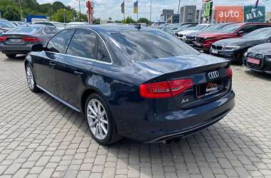 Седан Audi A4 2013 в 