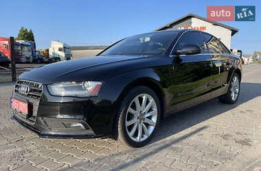 Седан Audi A4 2013 в 