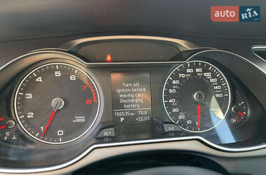 Седан Audi A4 2013 в 