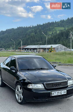 Седан Audi A4 1995 в 