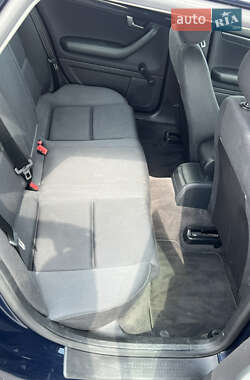 Универсал Audi A4 2003 в 