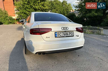 Седан Audi A4 2012 в 