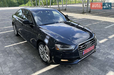 Седан Audi A4 2014 в 