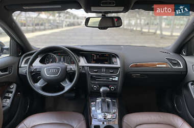 Седан Audi A4 2014 в 