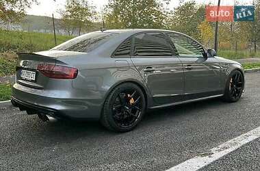 Седан Audi A4 2015 в Львове