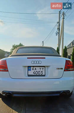 Кабриолет Audi A4 2009 в 