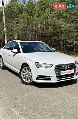 Седан Audi A4 2019 в 