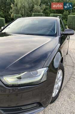 Универсал Audi A4 2013 в 