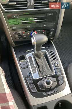 Универсал Audi A4 2013 в 