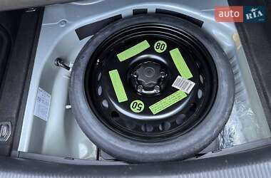 Седан Audi A4 2014 в 