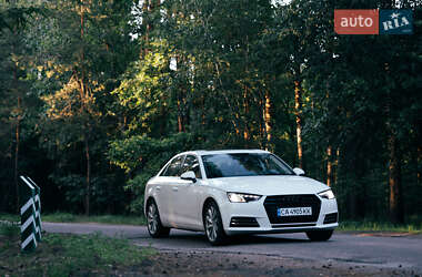 Седан Audi A4 2016 в 