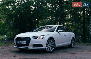 Седан Audi A4 2016 в 