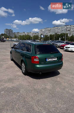 Универсал Audi A4 2002 в 