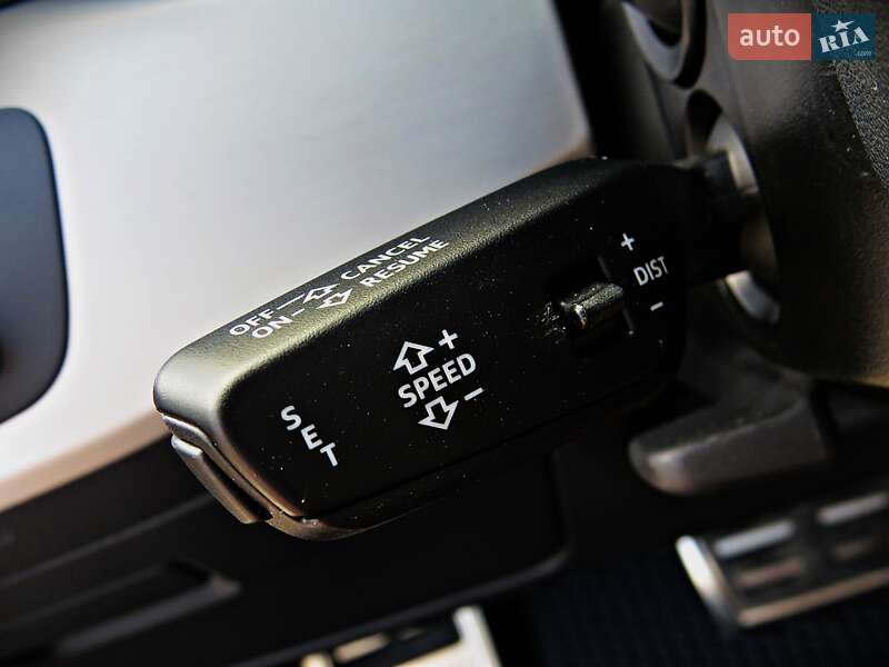 Седан Audi A4 2021 в Черкассах