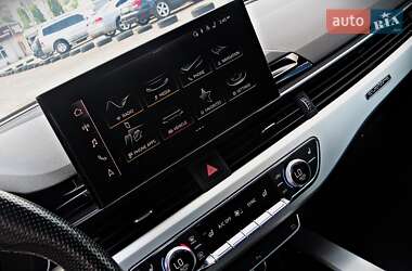 Седан Audi A4 2021 в 