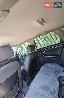 Универсал Audi A4 2003 в 