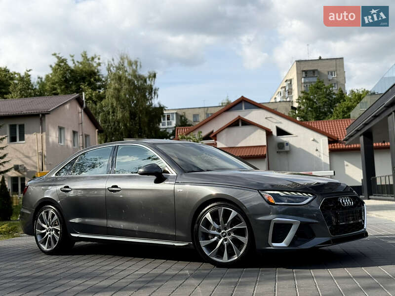 Седан Audi A4 2021 в Львові