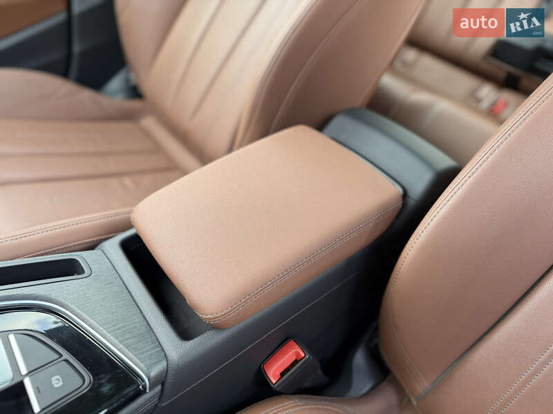 Седан Audi A4 2021 в Львові