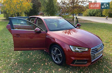 Седан Audi A4 2017 в 
