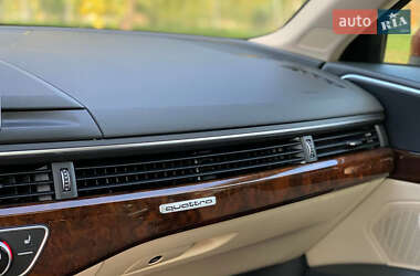 Седан Audi A4 2017 в 