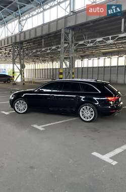 Универсал Audi A4 2018 в 
