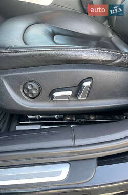 Седан Audi A4 2013 в 
