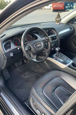 Седан Audi A4 2013 в 