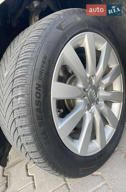 Седан Audi A4 2013 в 