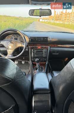 Универсал Audi A4 2001 в 