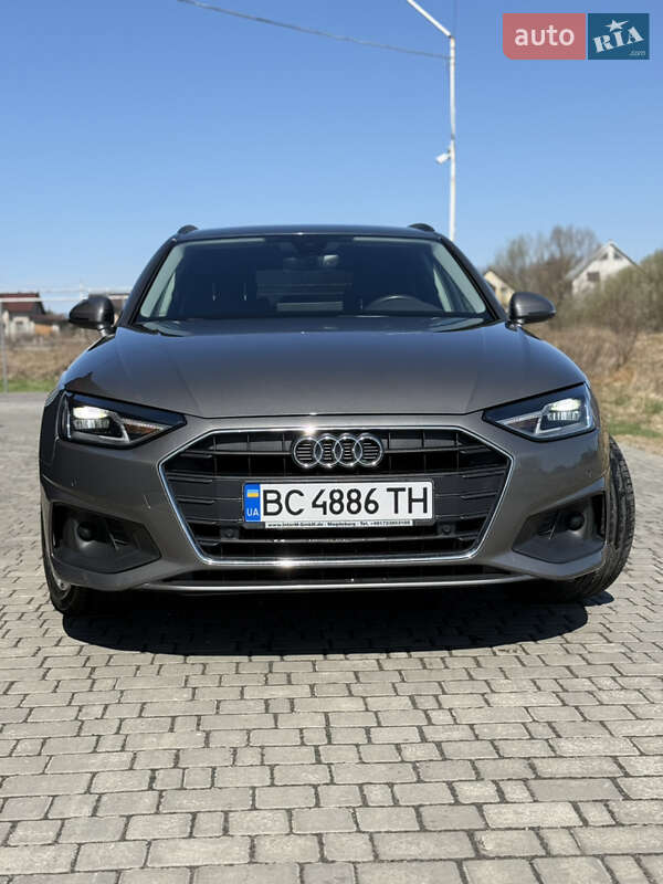 Универсал Audi A4 2019 в 